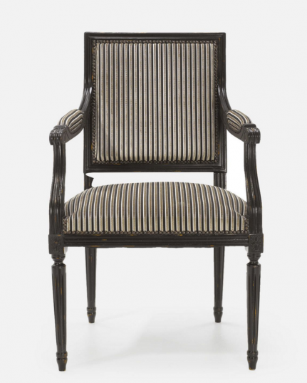 路易十六世雕刻椅